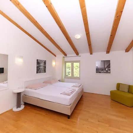 Apartman Francesca *
