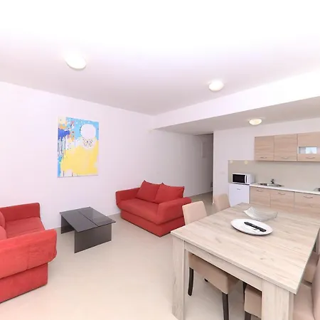 Francesca Apartman