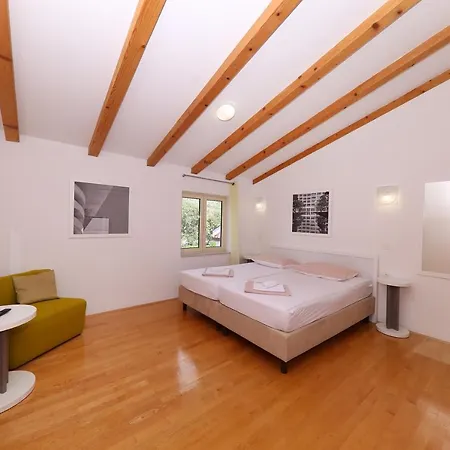 Apartman Francesca Starigrad-Paklenica